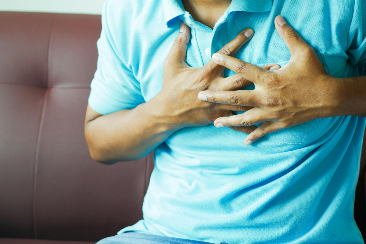 Recognizing a Heart Attack: Signs and Symptoms