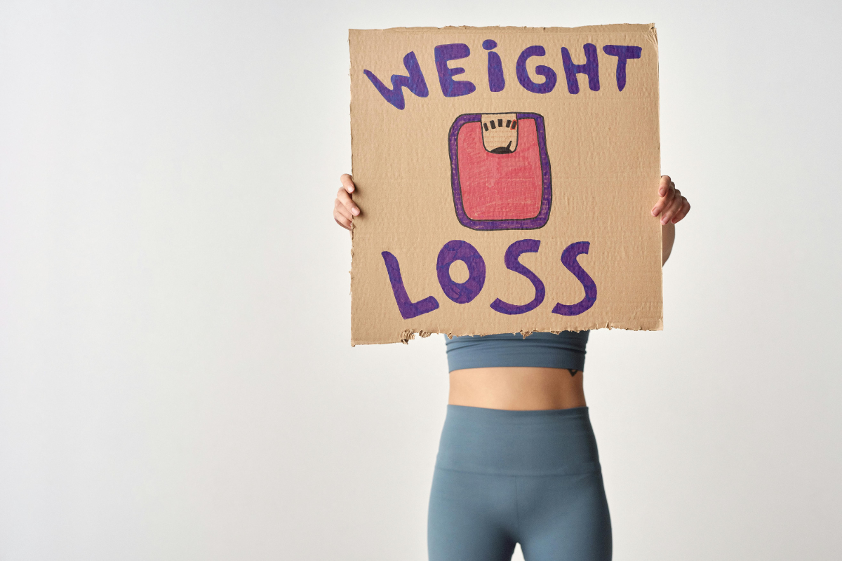 Realistic Resolutions for Weight Loss: Easy tips and tricks that helps with weight loss and make resolution come true