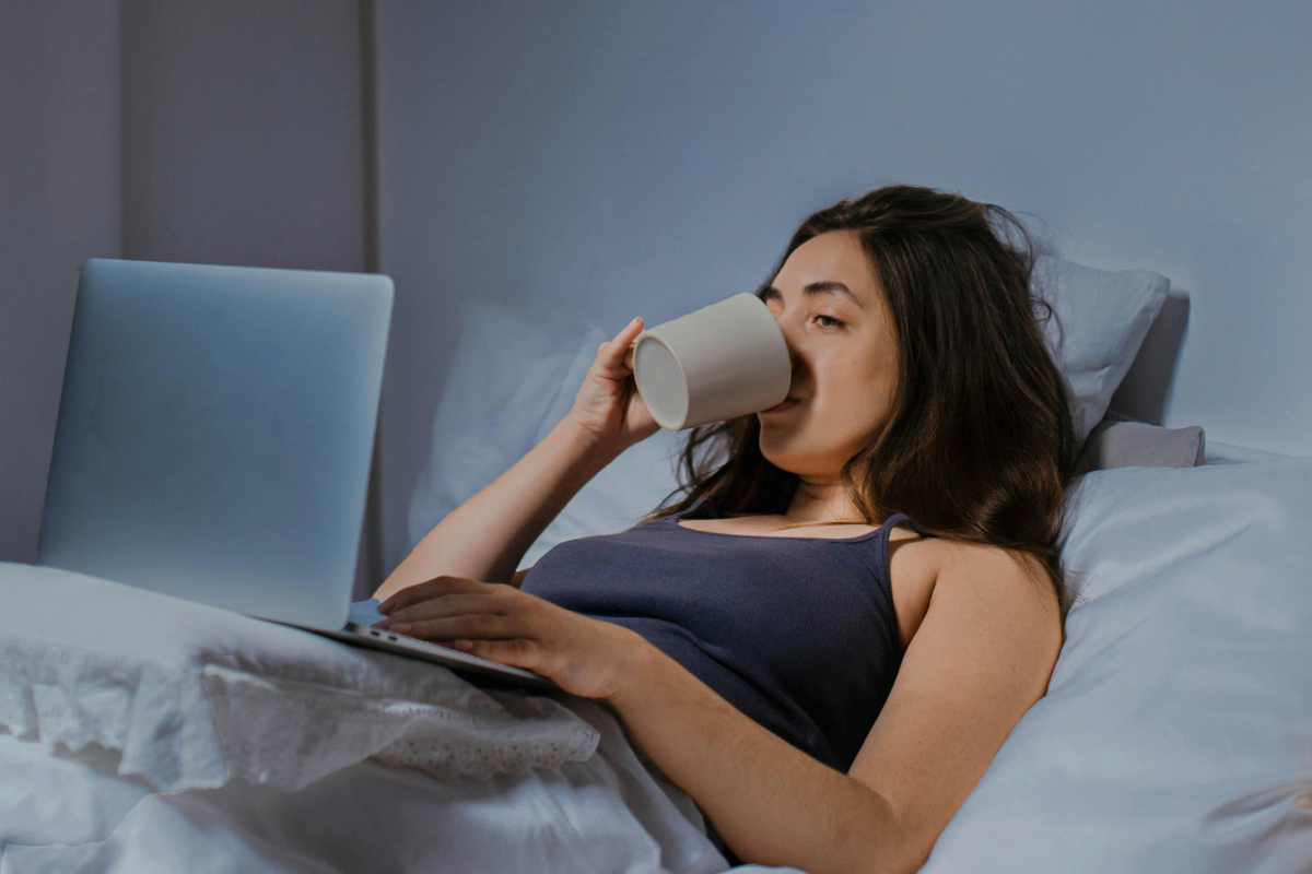 Fueling Your Sleep: The Best and Worst Foods & Drinks for a Good Night's Rest.